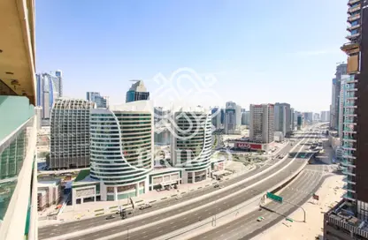شقة - 1 حمام للايجار في برج أبر كريست - دبي وسط المدينة - دبي