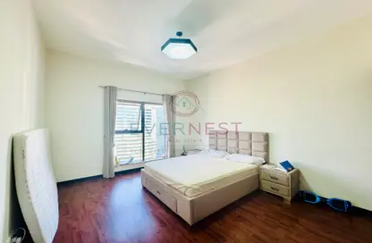 Apartment - 2 Bedrooms - 4 Bathrooms for rent in Green Lake Tower 2 - Green Lake Towers - Jumeirah Lake Towers - Dubai