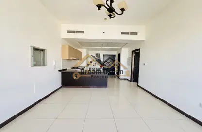 Apartment - 1 Bedroom - 2 Bathrooms for rent in Dubai Silicon Oasis - Dubai