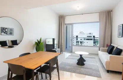 Apartment - 1 Bedroom - 1 Bathroom for rent in Oasis Residences - Masdar City - Abu Dhabi
