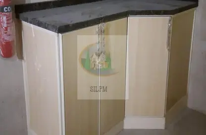 صورة لـ حمام شقة - 2 غرف نوم - 2 حمامات للايجار في مدينة زايد - أبوظبي ، صورة رقم 1