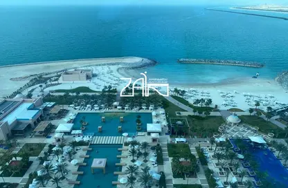 Apartment - 4 Bedrooms - 6 Bathrooms for sale in Fairmont Marina Residences - The Marina - Abu Dhabi