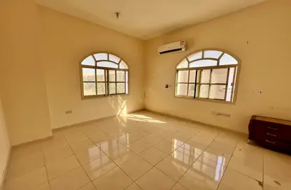 Empty Room image for: Apartment - 1 Bedroom - 1 Bathroom for rent in Shabhanat Asharij - Asharej - Al Ain, Image 1