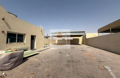 أرض - استوديو للايجار في الصجعة الصناعية - آلصجعه - الشارقة