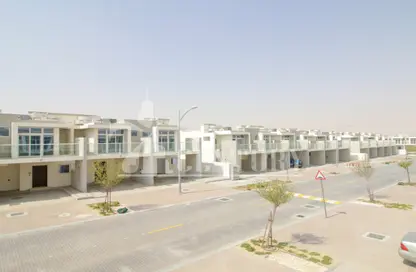 Villa - 3 Bedrooms - 4 Bathrooms for rent in Mimosa - Damac Hills 2 - Dubai