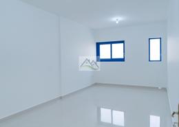 Apartment - 2 bedrooms - 3 bathrooms for rent in Airport Road - Abu Dhabi