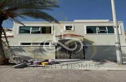Villa - 6 Bedrooms - 6 Bathrooms for sale in Muroor Area - Abu Dhabi