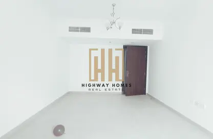 Apartment - 2 Bedrooms - 2 Bathrooms for rent in Muwaileh 29 Building - Muwaileh - Sharjah