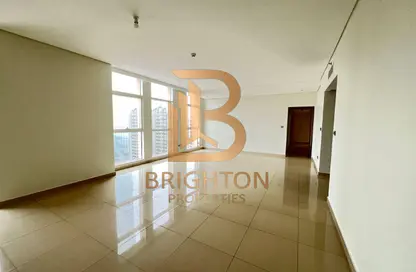 Apartment - 3 Bedrooms - 3 Bathrooms for rent in Cornich Al Khalidiya - Al Khalidiya - Abu Dhabi