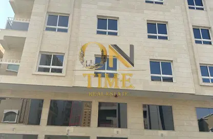 عمارة بالكامل - استوديو - 8 حمامات للبيع في 1 المويهات - المويهات - عجمان