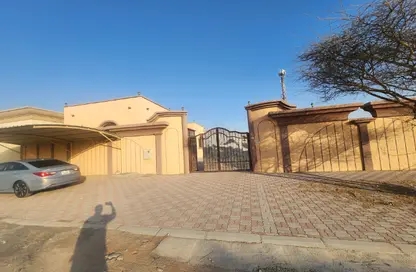 Villa - 3 Bedrooms - 3 Bathrooms for rent in Seih Al Burairat - Ras Al Khaimah