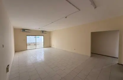 Apartment - 2 Bedrooms - 2 Bathrooms for rent in Al Majaz 2 - Al Majaz - Sharjah