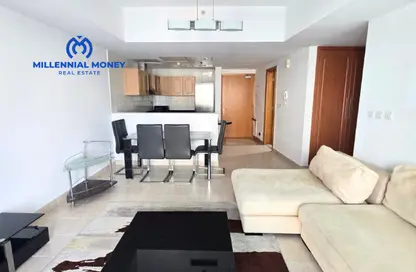 شقة - غرفة نوم - 2 حمامات للايجار في برج الأمواج - دبي مارينا - دبي شقة - غرفة نوم - 2 حمامات للايجار في برج الأمواج - دبي مارينا - دبي