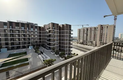 Apartment - 3 Bedrooms - 4 Bathrooms for sale in Jawaher Residences - Maryam Island - Sharjah