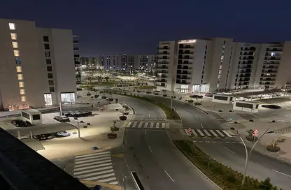 Apartment - 1 Bedroom - 2 Bathrooms for rent in Waters Edge - Yas Island - Abu Dhabi