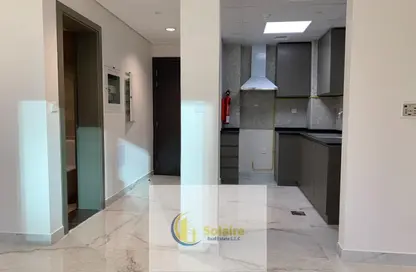 Apartment - 2 Bedrooms - 3 Bathrooms for rent in Jumeirah Garden City - Al Satwa - Dubai