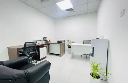 Office Space - Studio - 1 Bathroom for rent in Aspin Tower - Sheikh Zayed Road - Dubai