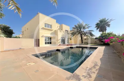 Villa - 5 Bedrooms - 6 Bathrooms for sale in Meadows 7 - Meadows - Dubai