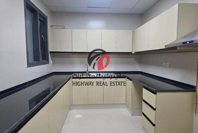 Charming 3 BR + Maids Room 150k Al Qusais, Dubai