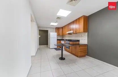Apartment - 2 Bedrooms - 3 Bathrooms for sale in Princess Tower - Dubai Marina - Dubai