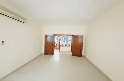 شقة - 2 غرف نوم - 2 حمامات للايجار في النيادات - المقاطعة المركزية - العين