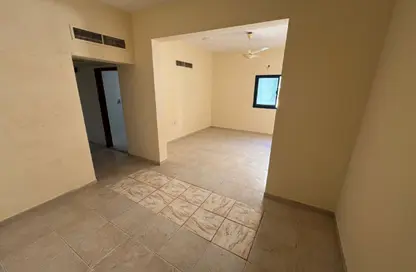 Apartment - 2 Bedrooms - 2 Bathrooms for rent in Ajman Corniche Residences - Ajman Corniche Road - Ajman