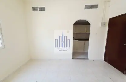 Apartment - Studio - 1 Bathroom for rent in Fire Station Road - Muwaileh - Sharjah