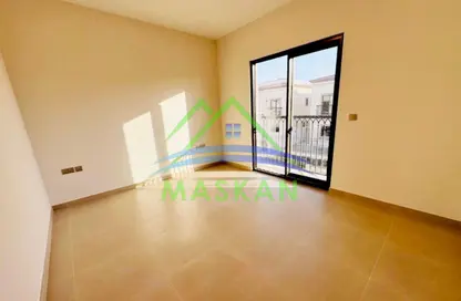 Townhouse - 2 Bedrooms - 3 Bathrooms for rent in Bloom Living - Zayed City (Khalifa City C) - Khalifa City - Abu Dhabi Townhouse - 2 Bedrooms - 3 Bathrooms for rent in Bloom Living - Zayed City (Khalifa City C) - Khalifa City - Abu Dhabi