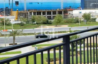 Apartment - 3 Bedrooms - 4 Bathrooms for sale in Waters Edge - Yas Island - Abu Dhabi