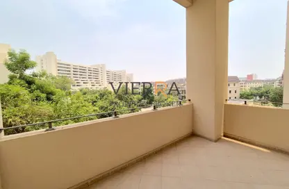 Apartment - 2 Bedrooms - 3 Bathrooms for rent in Sherlock House 2 - Sherlock House - Motor City - Dubai