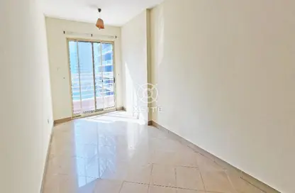 Apartment - 1 Bedroom - 1 Bathroom for sale in Icon Tower 2 - JLT Cluster L - Jumeirah Lake Towers - Dubai