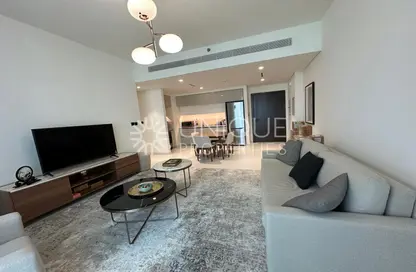 Apartment - 1 Bedroom - 1 Bathroom for sale in Marina Vista - EMAAR Beachfront - Dubai Harbour - Dubai