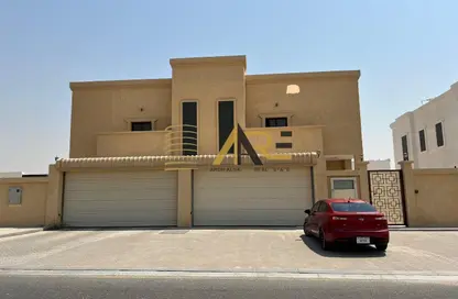 Villa - 4 Bedrooms - 6 Bathrooms for rent in Hoshi 1 - Hoshi - Al Badie - Sharjah