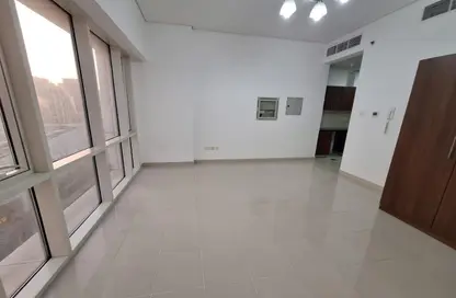 Apartment - Studio - 1 Bathroom for rent in Nova Tower - Dubai Silicon Oasis - Dubai