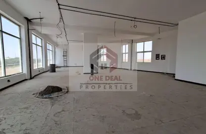 Villa - Studio - 4 Bathrooms for rent in Al Bateen - Al Ain