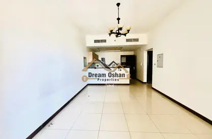 Apartment - 2 Bedrooms - 3 Bathrooms for rent in Mirage Residence - Dubai Silicon Oasis - Dubai