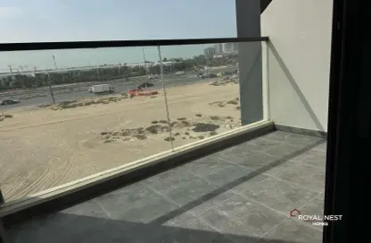 Apartment - Studio - 1 Bathroom for rent in Samana Golf Avenue - Dubai Studio City - Dubai