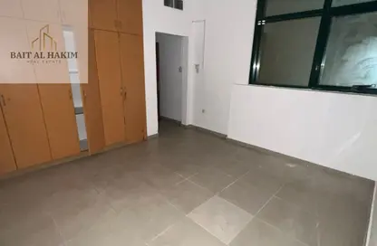 Apartment - 2 Bedrooms - 2 Bathrooms for rent in Al Rashidiya Towers - Al Rashidiya - Ajman Downtown - Ajman