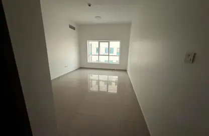 Apartment - 1 Bedroom - 2 Bathrooms for rent in Ajman Corniche Residences - Ajman Corniche Road - Ajman