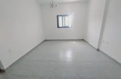 Apartment - 1 Bedroom - 1 Bathroom for rent in Muwailih Building - Muwaileh - Sharjah