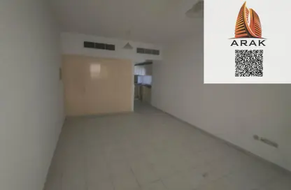 Apartment - Studio - 1 Bathroom for rent in Danat Al Khan Tower - Al Khan Lagoon - Al Khan - Sharjah