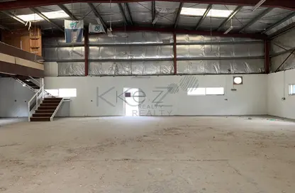 Warehouse - Studio - 7+ Bathrooms for sale in Al Quoz Industrial Area - Al Quoz - Dubai