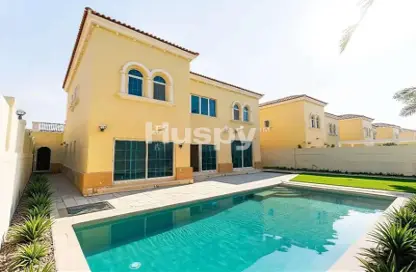 Villa - 4 Bedrooms - 5 Bathrooms for rent in Legacy - Jumeirah Park - Dubai