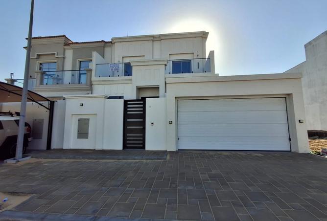 15992002 - Property Image 2