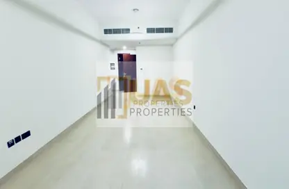Apartment - 2 Bedrooms - 3 Bathrooms for rent in Al Barsha 1 - Al Barsha - Dubai
