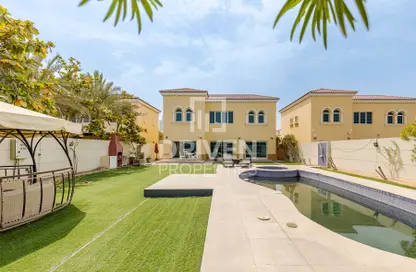 Villa - 4 Bedrooms - 5 Bathrooms for rent in Legacy Nova Villas - Jumeirah Park - Dubai