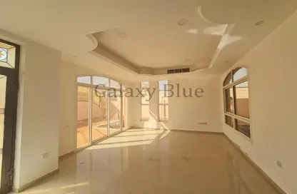 Empty Room image for: Villa - 5 Bedrooms - 7 Bathrooms for rent in Mohamed Bin Zayed Centre - Mohamed Bin Zayed City - Abu Dhabi, Image 1