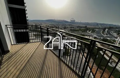 Apartment - 3 Bedrooms - 3 Bathrooms for sale in Waters Edge - Yas Island - Abu Dhabi