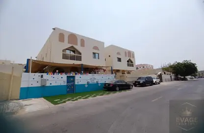 عمارة بالكامل - استوديو - 8 حمامات للبيع في فلل الروضة 3 - 3  الروضة - الروضة - عجمان