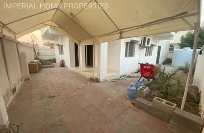 Villa - 4 Bedrooms - 5 Bathrooms for rent in Al Rumailah building - Al Rumailah 2 - Al Rumaila - Ajman